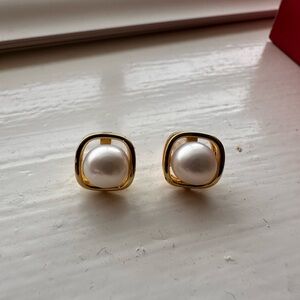 Elegant 14k Gold plated and freshwater Pearl Stud Earrings
